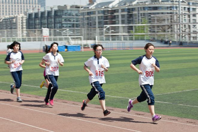 中考體育考試50米短跑多少秒算正常？