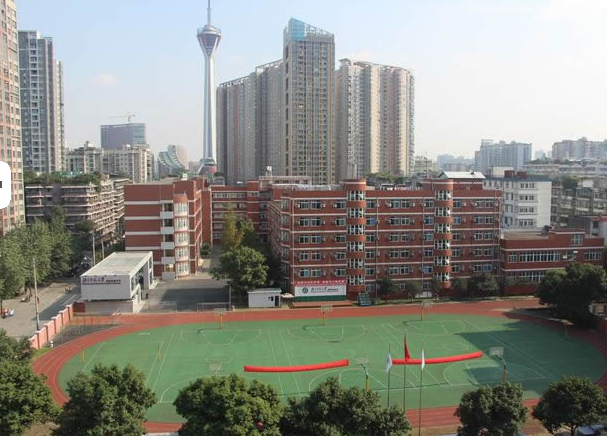 北京師范大學(xué)成都實驗學(xué)校收費(fèi)情況怎么樣？貴不貴？
