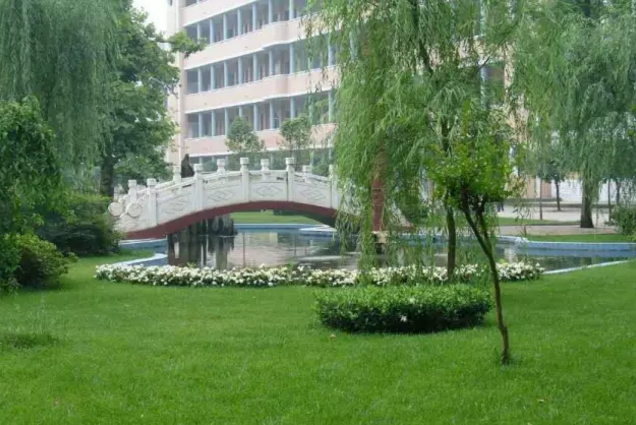 渠縣三匯中學地理位置在哪里？