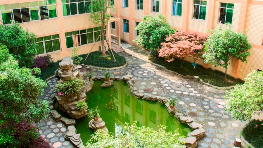 升庵中學(xué)校園環(huán)境怎么樣？