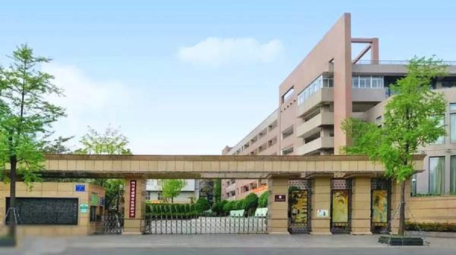 眉山中學地址在哪里？