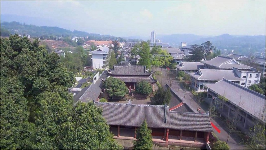 名山中學(xué)教學(xué)質(zhì)量怎么樣？