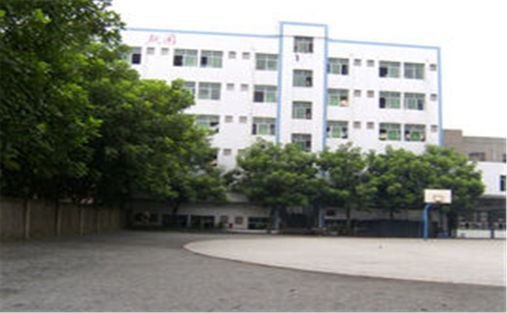 資中縣第三中學學校環(huán)境怎么樣？