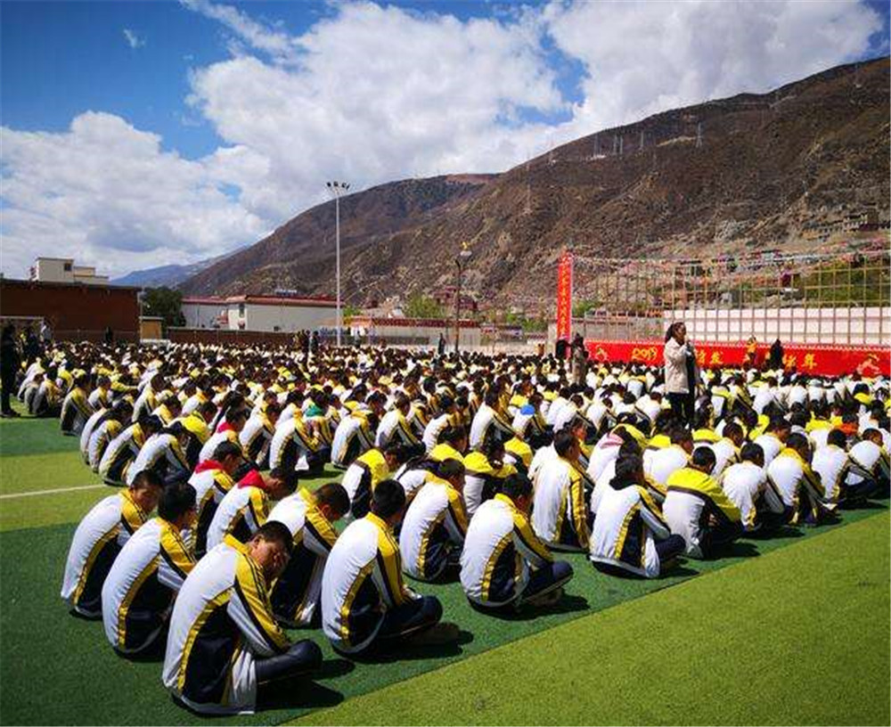 巴塘縣中學2020年招生計劃公布了嗎？