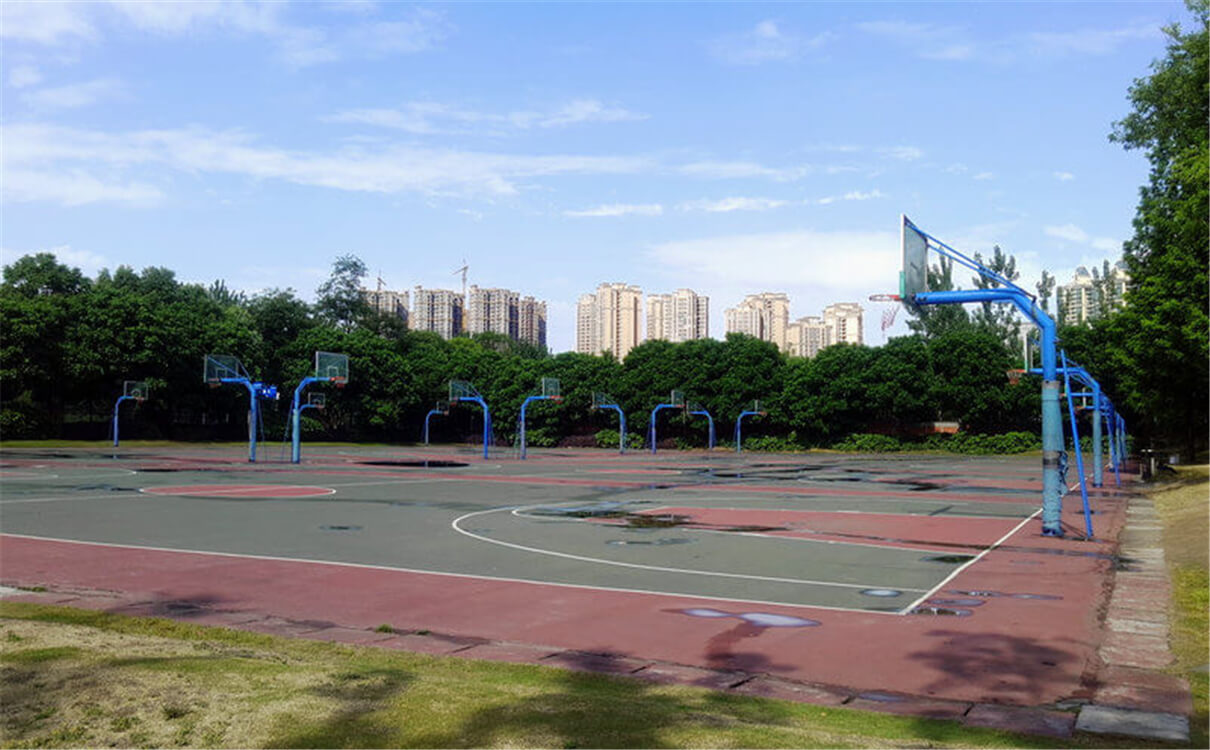 成都實(shí)驗(yàn)外國語學(xué)校（西區(qū)）的高中怎么樣？
