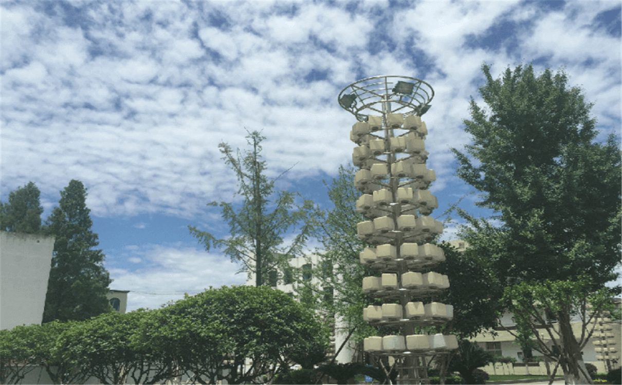 成都市籍田中學(xué)每年的學(xué)費(fèi)是多少錢？