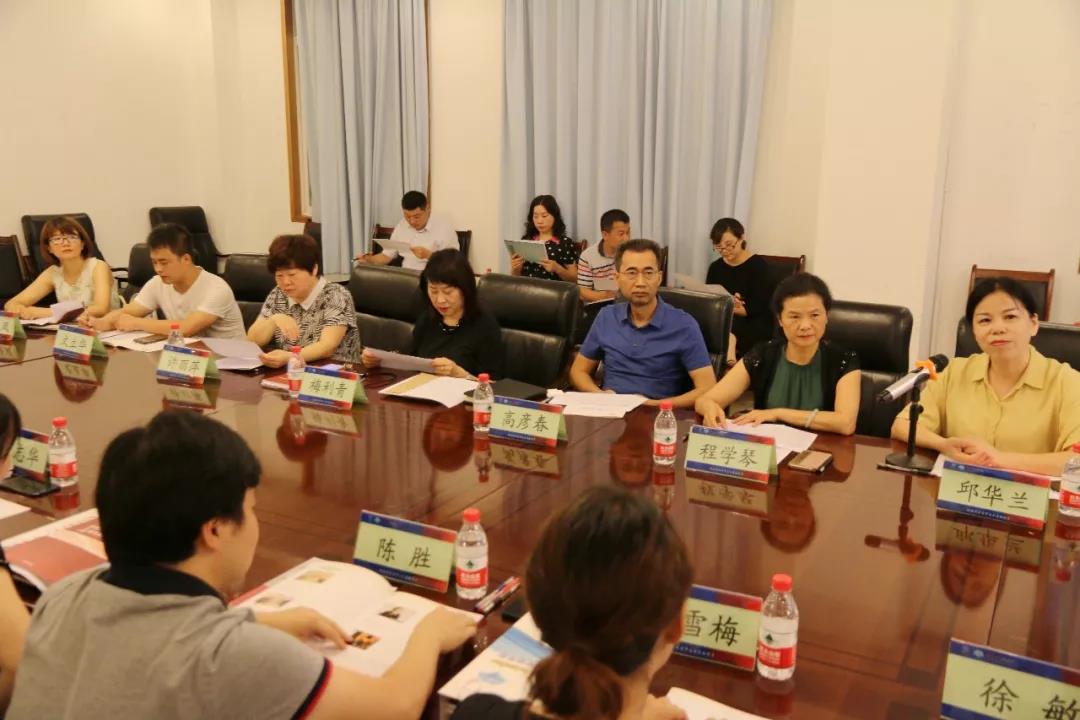 成都七中實(shí)驗(yàn)學(xué)校的錄取分?jǐn)?shù)線是多少？"七中實(shí)驗(yàn).jpg"
