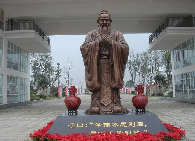 溫江中學(xué)2020年的招生計(jì)劃是多少？