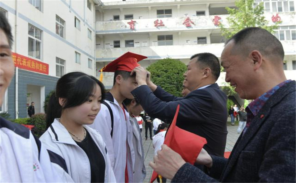 樹德懷遠中學(xué)的升學(xué)率高不高？