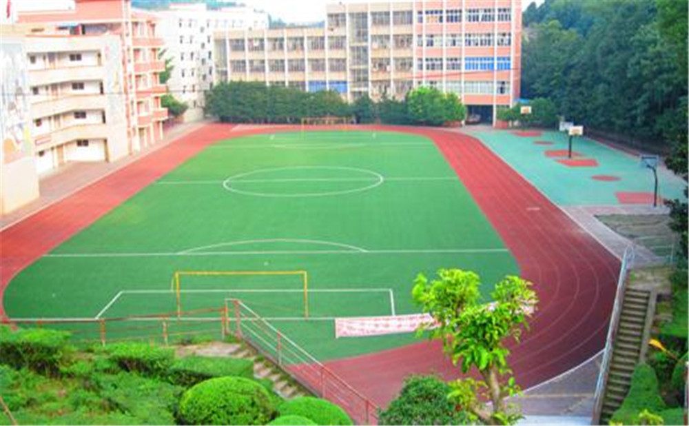 簡陽實(shí)驗(yàn)中學(xué)的高中住宿怎么樣？