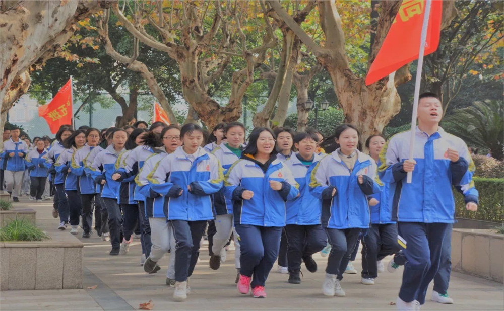 中和中學(xué)錄取分?jǐn)?shù)是多少？