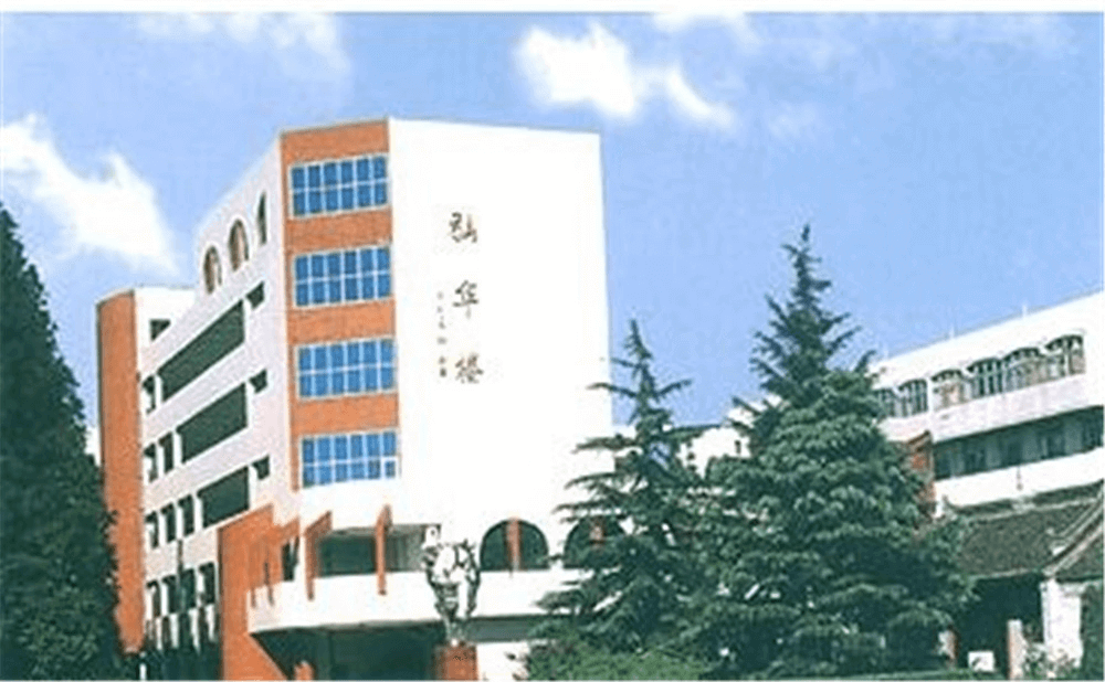 泰興中學(xué)的錄取分?jǐn)?shù)是多少？