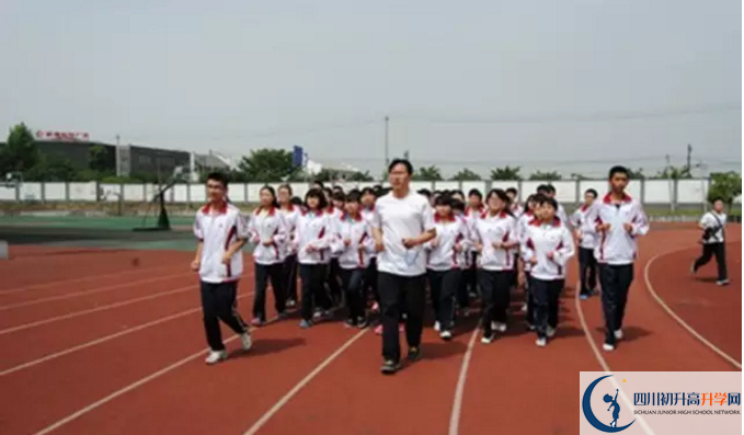 安仁中學是所怎樣的學校？