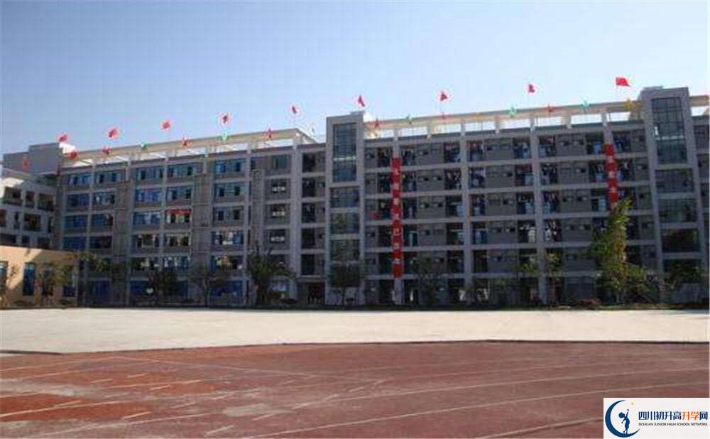 成都十二中（四川大學(xué)附屬中學(xué)）的老師好不好？