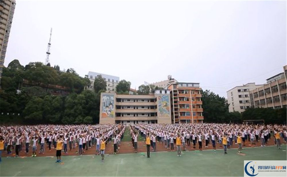 簡(jiǎn)陽(yáng)實(shí)驗(yàn)中學(xué)的老師好不好？