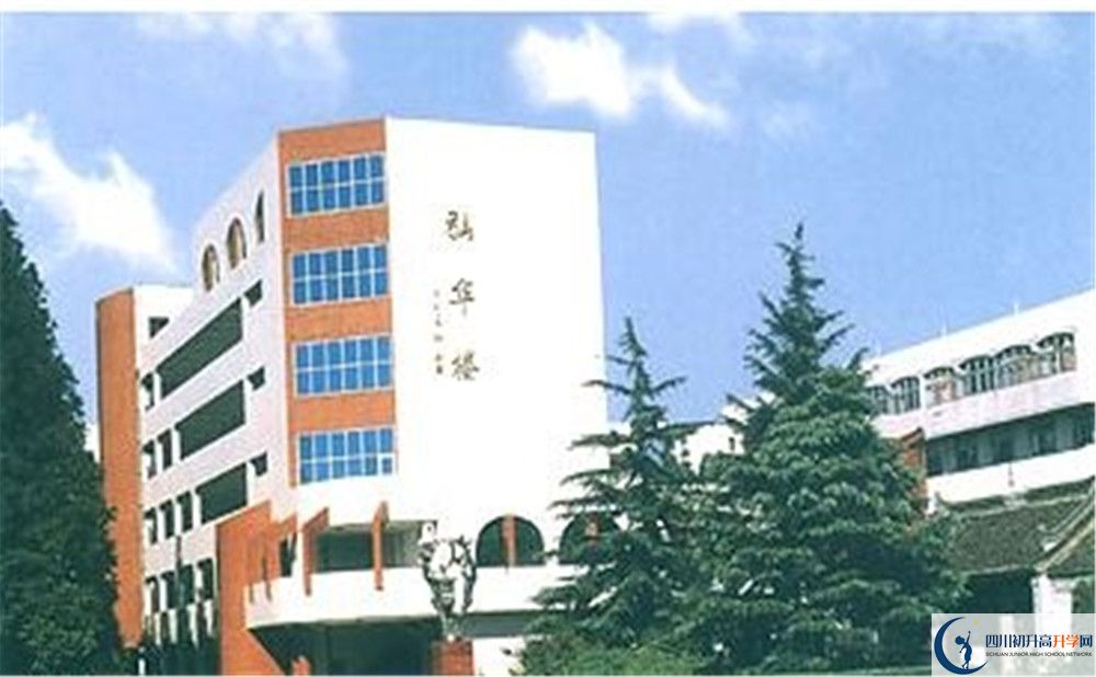 上泰興中學(xué)的分?jǐn)?shù)線是多少？