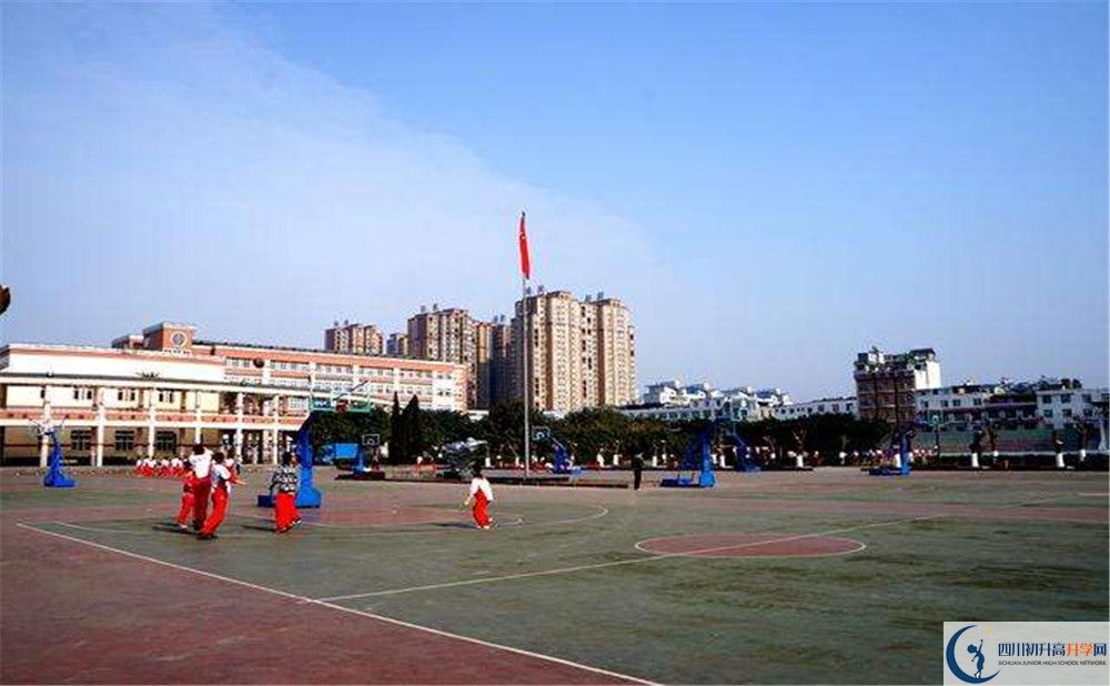 樹德博瑞實驗學(xué)校的學(xué)費一期是多少？