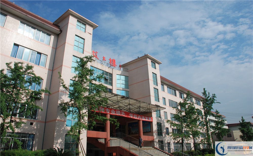 雙流中學(xué)高中歷年來的分數(shù)線是多少？