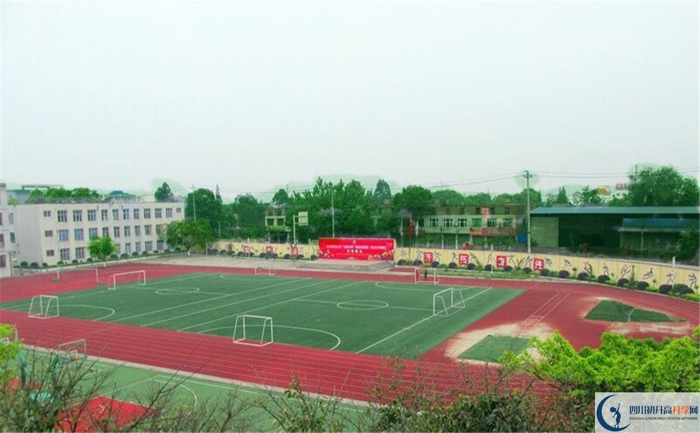 青白江中學(xué)的地址在哪里？