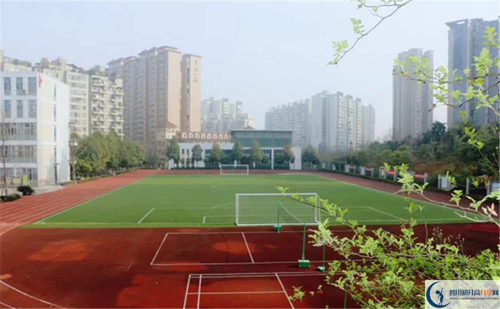 成都市第十七中學(xué)初升高自主招生錄取線是多少？
