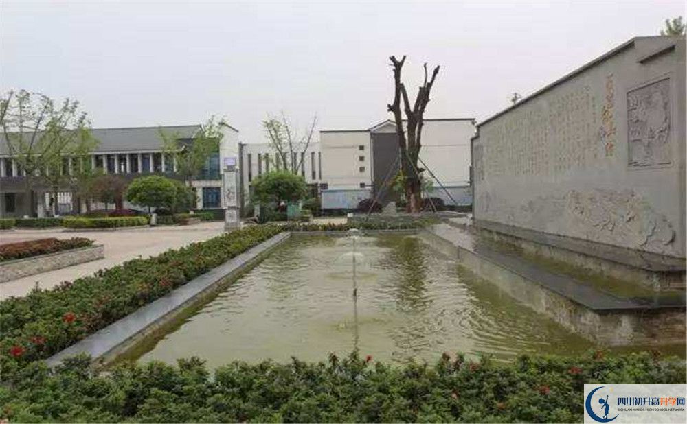 石室白馬中學的自主招生分數(shù)是多少分？
