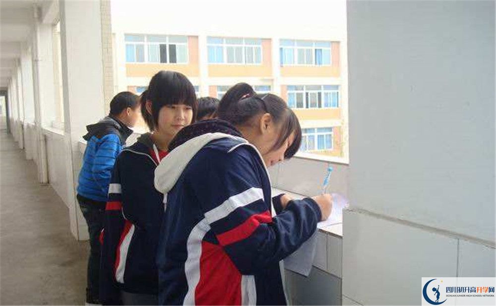 大邑縣實驗中學的自主招生分數(shù)是多少分？