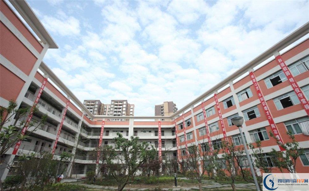 成都市第四十九中學(xué)高中部地址在哪？