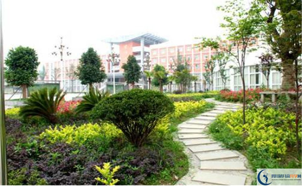 濛陽中學(xué)的高中住宿怎么樣？