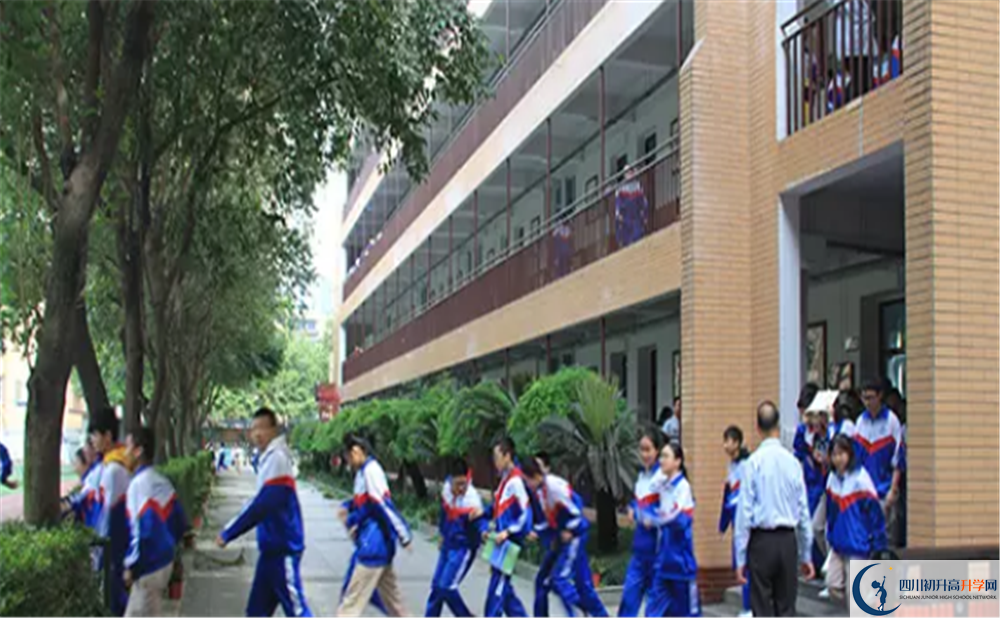 成都大學(xué)附屬中學(xué)2020屆高三期末試卷在哪里看？