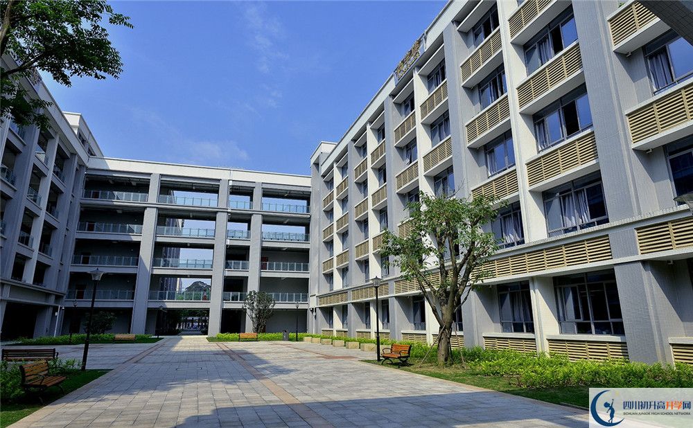 成都市第四十九中學(xué)2020年高三文綜測(cè)試題難嗎？