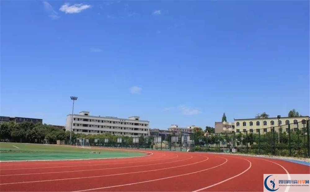 成都市籍田中學(xué)在全國(guó)高中排名是多少？