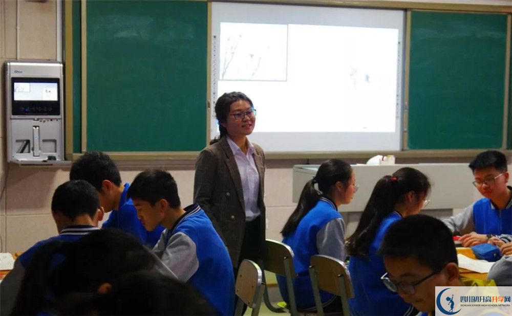 2020成都實驗中學初升高分班考試題難不難？