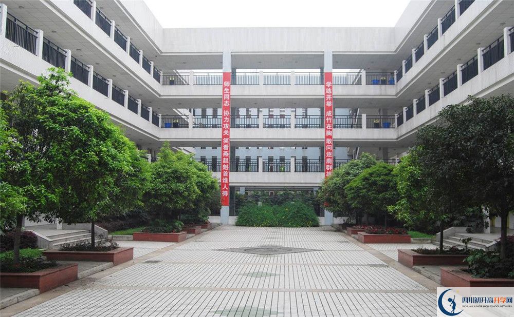 香城中學(xué)2020年高三文綜測試題難嗎？