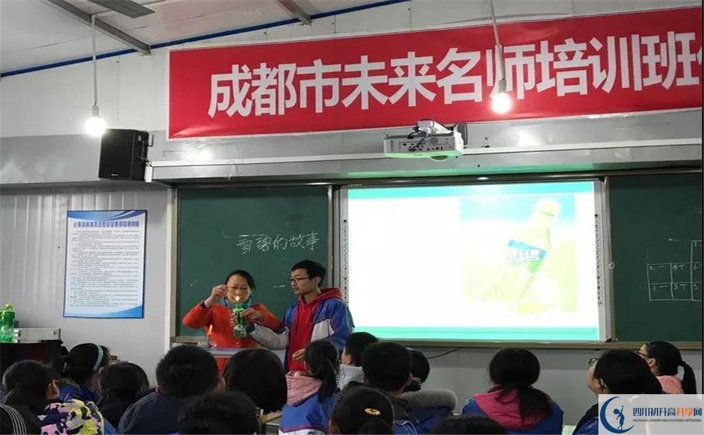 簡陽實驗中學高2020屆高三階段檢測試題語文難嗎？