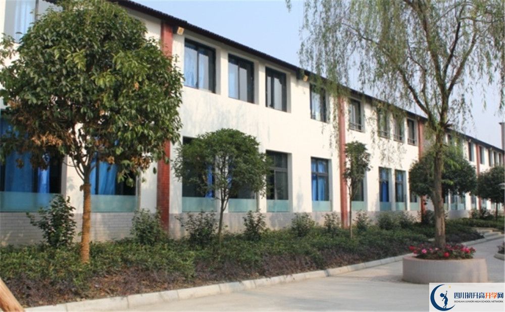 成都石室佳興外國語學校的國際班怎么樣？