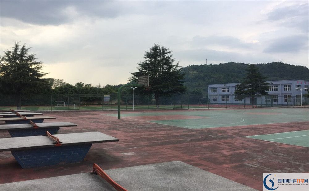 蘆溪中學(xué)今年的錄取條件是否有變化？